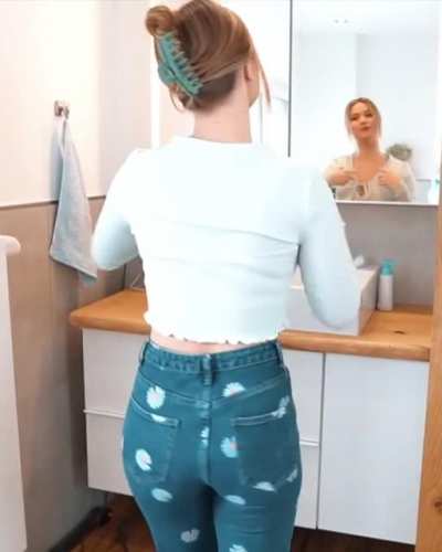 Aus dem Video: &bdquo;GANZEN TAG ALLES WAS ICH TUE FOTOGRAFIEREN...&ldquo;