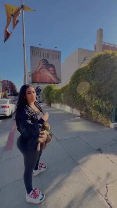 Stare at her ass the whole time it&rsquo;s fat asf