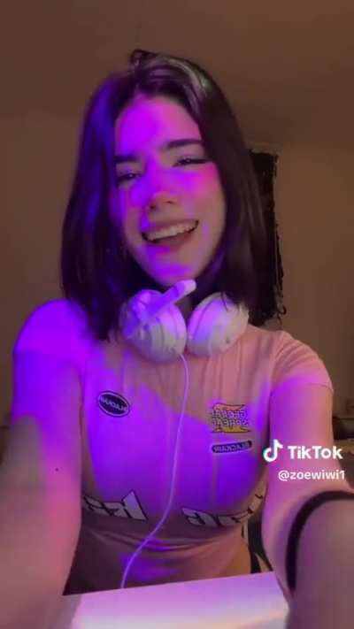 @zoewiwi1