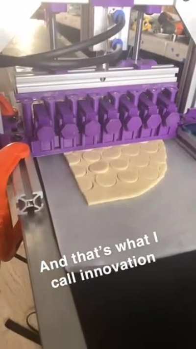 So I&rsquo;ve been improving this automatic cookie cutter I made for my family&rsquo;s bakery business. Just wanted to show you guys the latest version