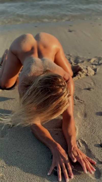 I Love to be naked