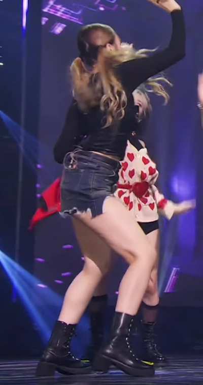 211003 itzy Lia