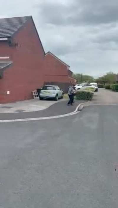 Two men just going at it with machetes. Neither died and both were arrested.