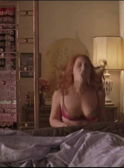 Kate Winslet boobs bounce from Romance &amp;amp; Cigarettes (2005)