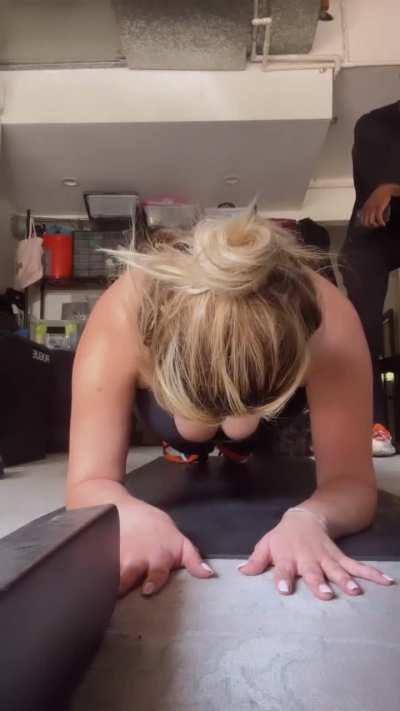Planking Workout- IG Story March 2024