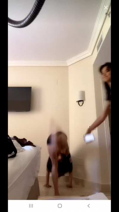 Handstand