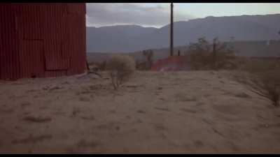 Tremors (1990)