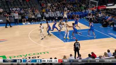 [Highlight] Brandon Ingram destroys TWO Thunder players with ONE slam!