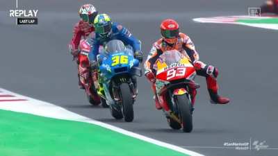 The last lap overtake for 4th (Marc, Jack, Joan)