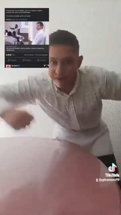 Awebo, el famoso mesero