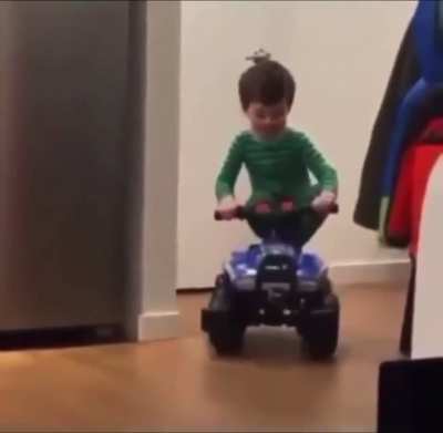This kid did a bonk
