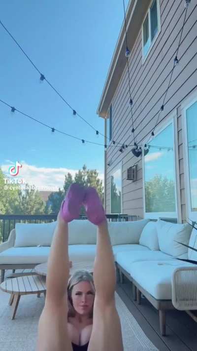 @cynthiaabramsonn