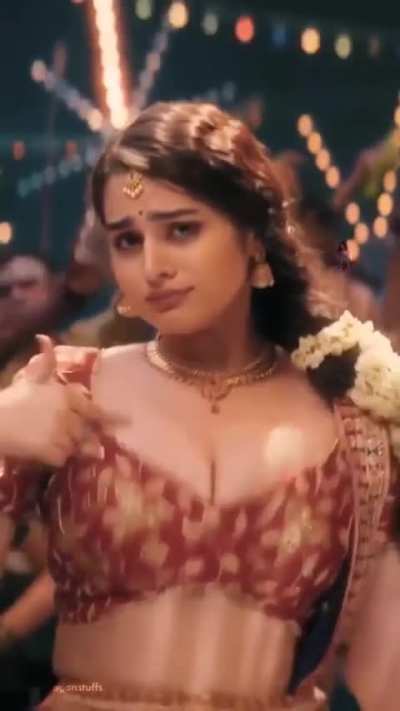 Ayesha Khan