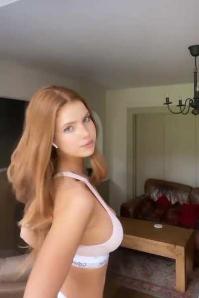 Emily Deyt-Aysage