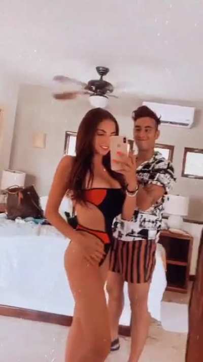 No s&eacute; ustedes, pero en lo personal se me hace muy rico saber que "se siente inc&oacute;moda con ese traje de ba&ntilde;o.".