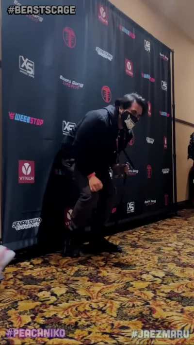 &ldquo;I wanna do it again!!&rdquo; Got kicked in the balls by Lucy Rebecca &amp;amp; Yor back to back to back this weekend at an Anime Con. That first kick changed the trajectory of my life forever tbh 🫠