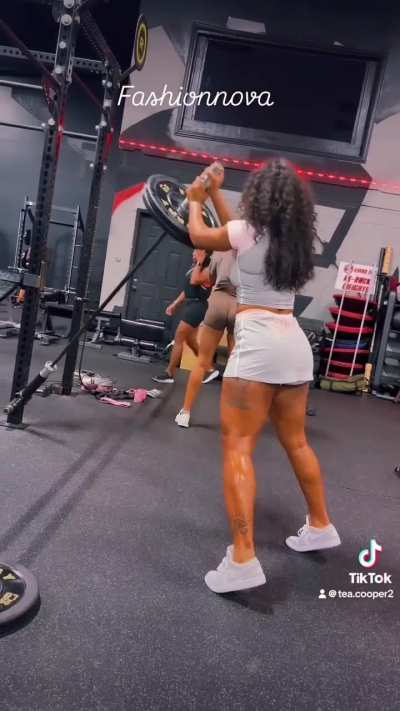 Te'a Cooper 🥵
