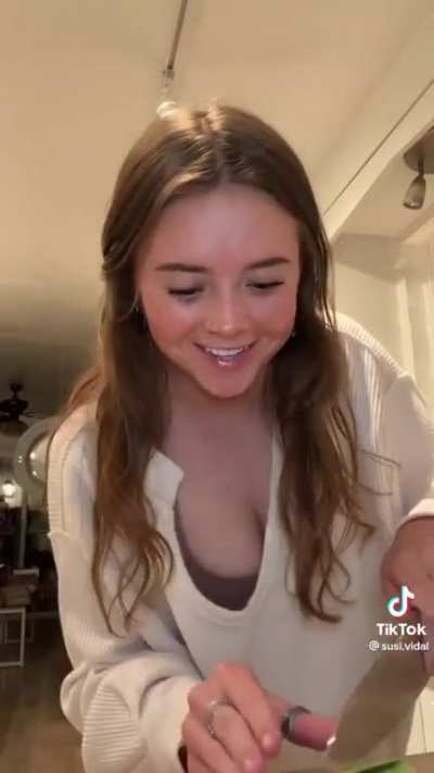 Amazing cleavage