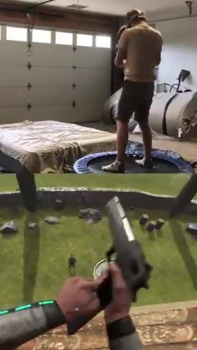 Advantages of wireless headsets: fist front flip trick shot in VR history. "Boneworks" on Quest 2.