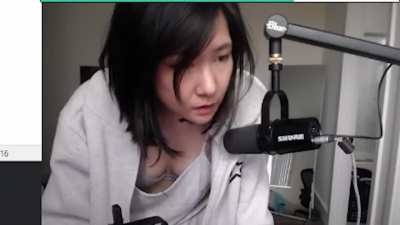 Becca Cleavage 🍒