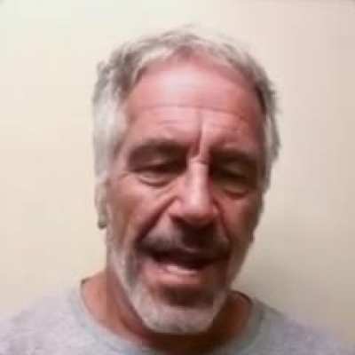 Free maxwell