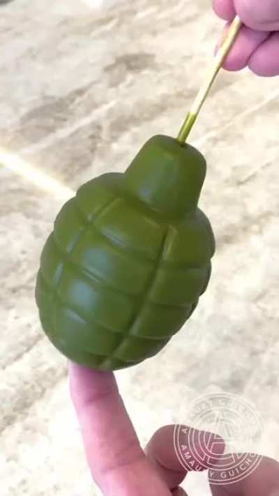 Pastry Chef Makes Explosive Cake