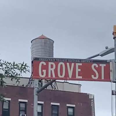 currently on a trip in nyc, didn&rsquo;t know cj lived here!