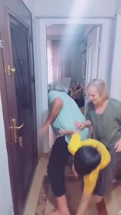 TikTokCringe - Video #1928