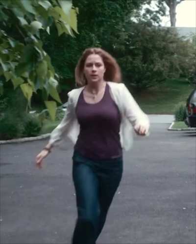 Jenna Fischer's Pam Pams Bouncing