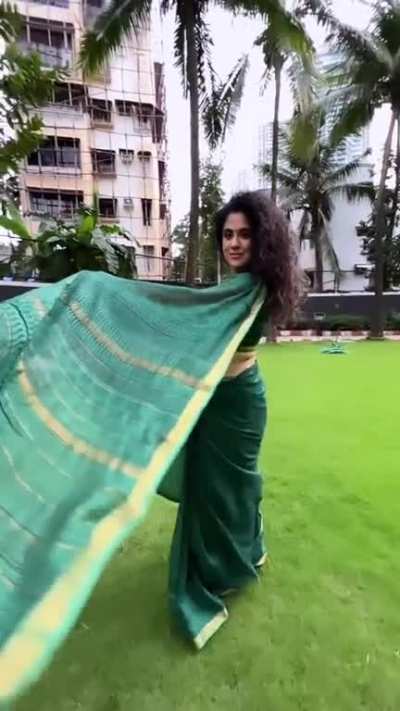 Neha Iyer 🍩🤤😋