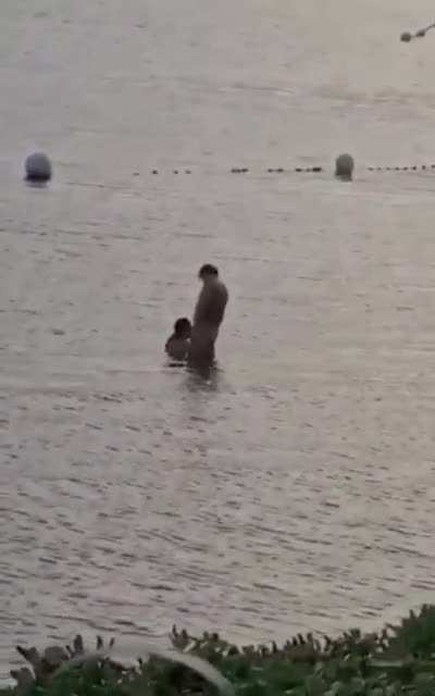 A peaceful weekend at the lakeshore