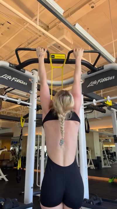 &lsquo;Gym tan laundry&rsquo; | IG February 2025