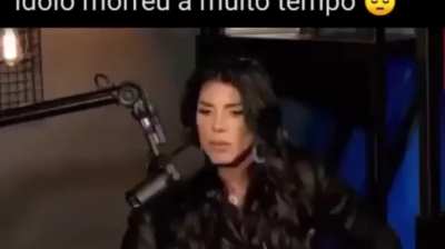 Anão véi kkkkkkkkkkkkkkkkkkkkkkkkkkkkkkkkkkkkkkkkk (e essa risada é familiar pra mim, qm é esse cara?)