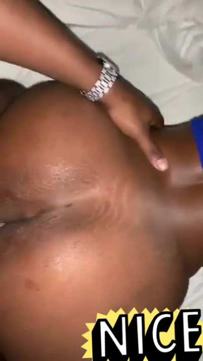 Get her mega and paid vids, $5 cash app, buy one get one free. Pm me.