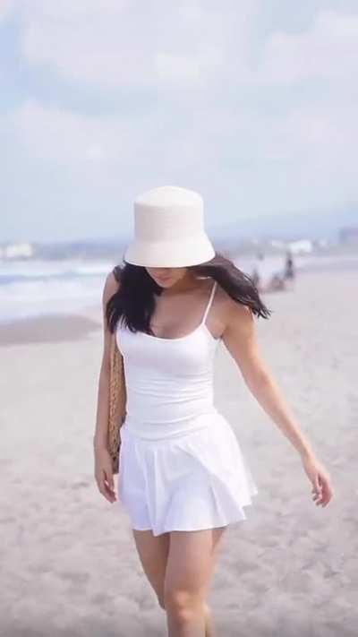 Maris Racal