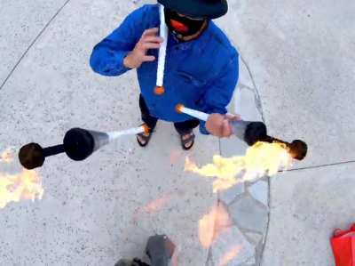 Contact torch juggling