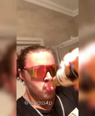 &Ouml;yle bir i&ccedil;iş olur mu aq sikim kalktı