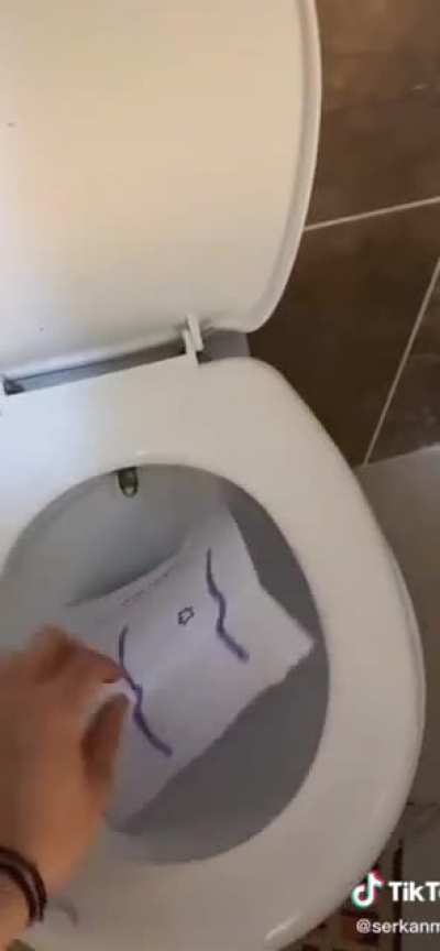 SONDA AŞIRI BASS VAR SESİ KISIN