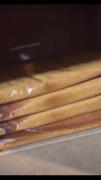 Behind the scenes at Taco Bell are pretty gross