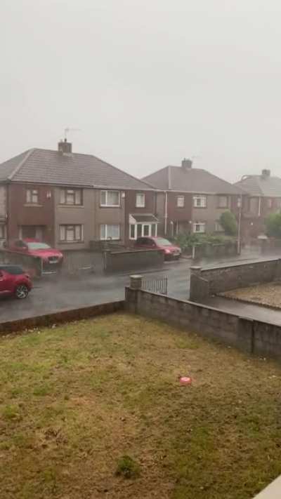 Pizza &amp;amp; afternoon rain