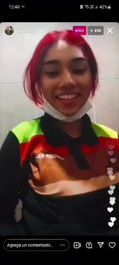 flash boobs