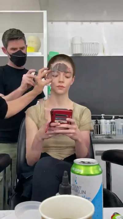 Posted by&bull; antmac.fx Furiosa - time lapse I made of the shaved hair look for Anya anyataylorjoy as Furiosa. Very fortunate to both sculpt the bald cap and the prosthetic application for this look and be a part of such a brilliant team of artists.