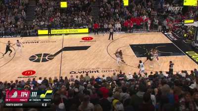 [Highlight] After scoring a career-high 45 points, Simons clutch defense seals the game and Dame loves it