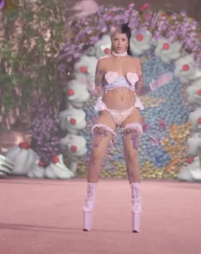 Melanie Martinez is a prostitute