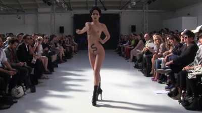 Charlie Le Mindu's Spring/Summer collection 2012 [x-post r/NakedOnStage]