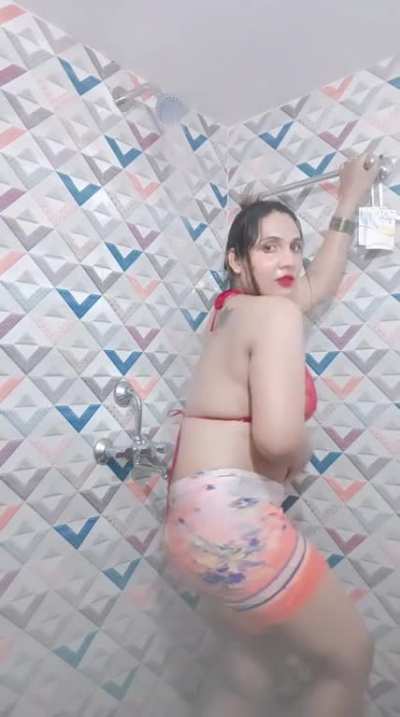 Tip tip Barsha Pani