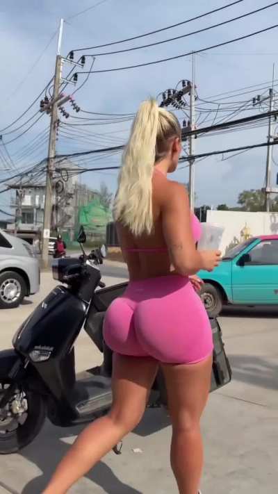 Jolie