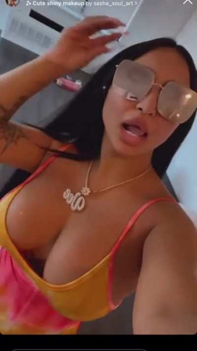 keepingupwithvee