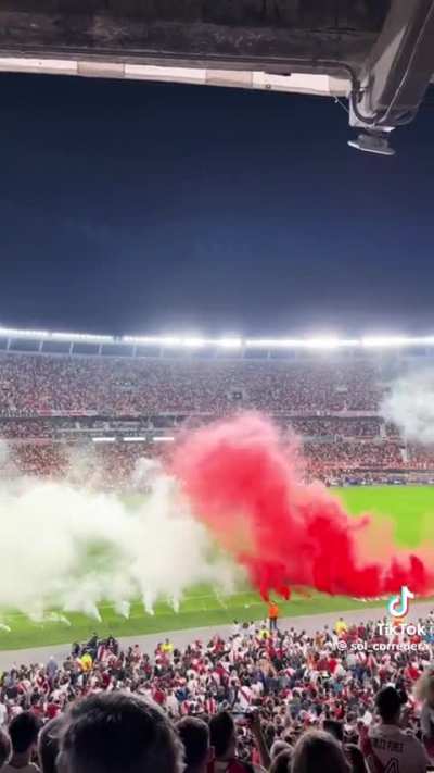 Opiniones de este tipo de&hellip;hinchas?