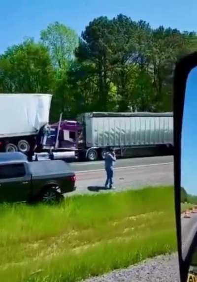 [Horrific Accident] Spot the Car&hellip;